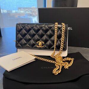Brand new Chanel 24B wallet on chain with adjustable chain strap